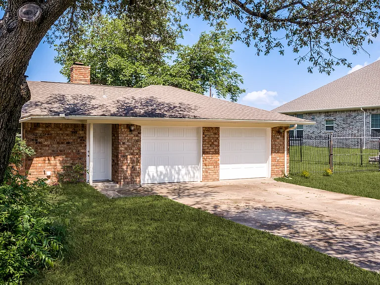 6355 Starnes Rd — Photo 21
