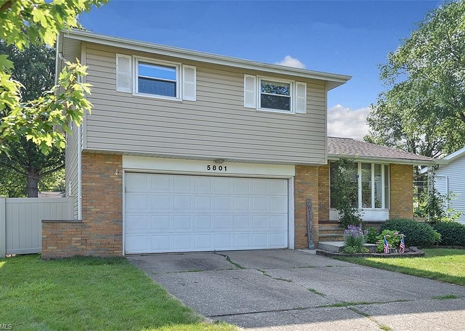 1st image of 5801 Sherwood Dr