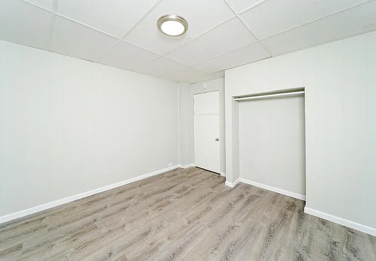 139 N Pine Ave — Photo 17