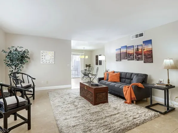 7560 Violet Vista Ave Unit 101, Las Vegas, NV 89130