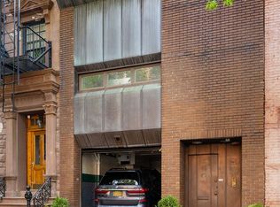 48 Bank St #1, New York, NY 10014