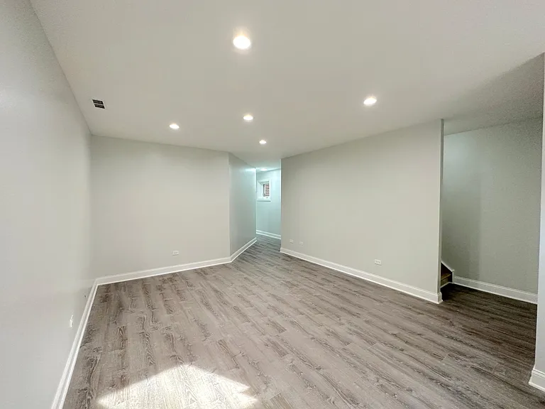 2150 W Potomac Ave #1 — Photo 21