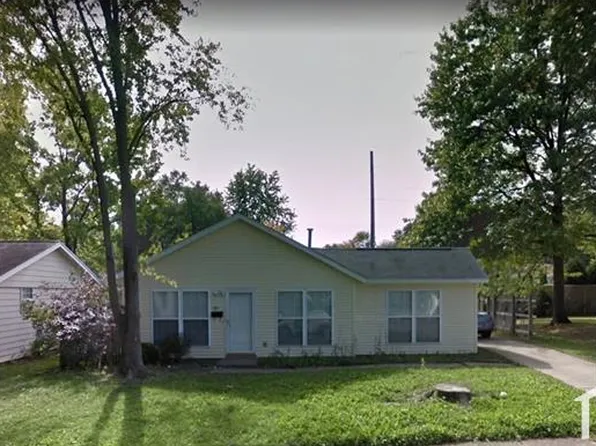 1609 Ivanhoe Way, Urbana, IL 61802