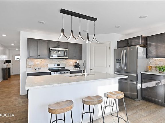 3rd image of 1205 Legacy Pointe Blvd