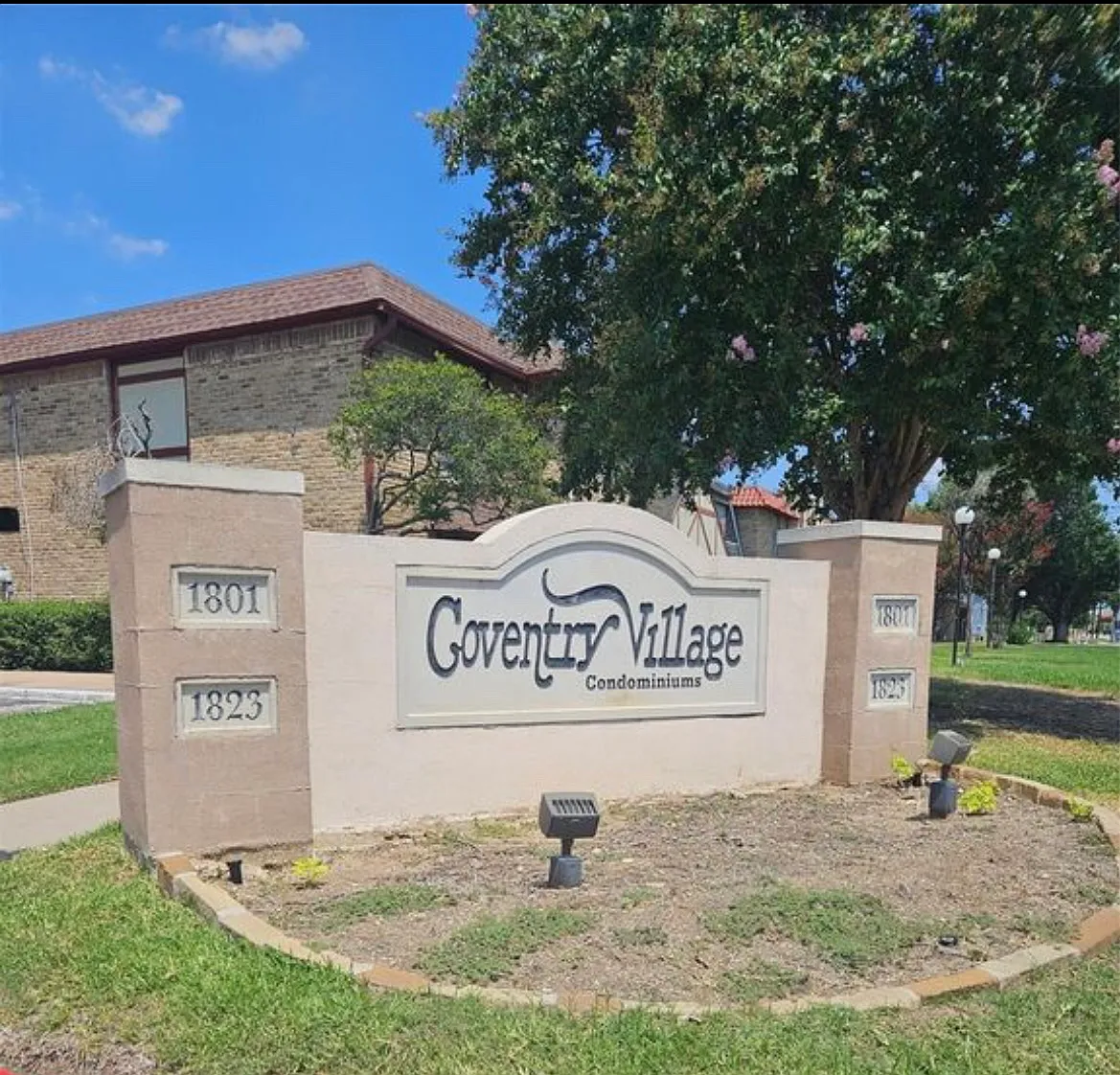 2 bed, 1084 sqft, $900 — Photo 1