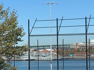 480 Commercial St APT 2B, Boston, MA 02109