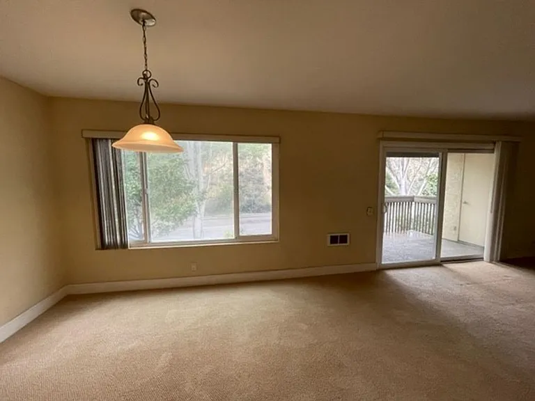 8503 Villa La Jolla Dr #C — Photo 26