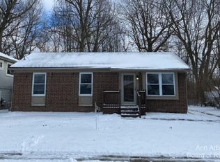 5869 Willowbridge Rd, Ypsilanti, MI 48197
