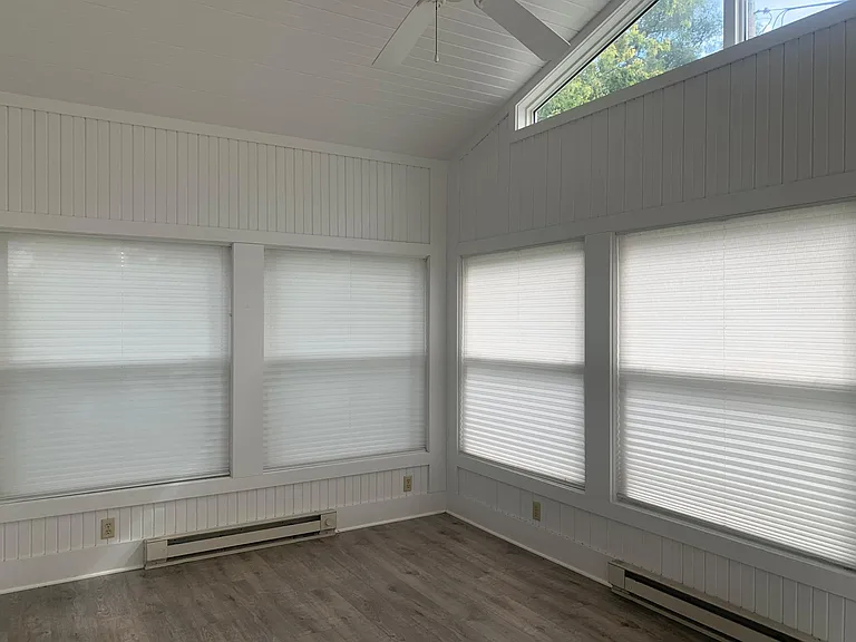 251 E Main St — Photo 14