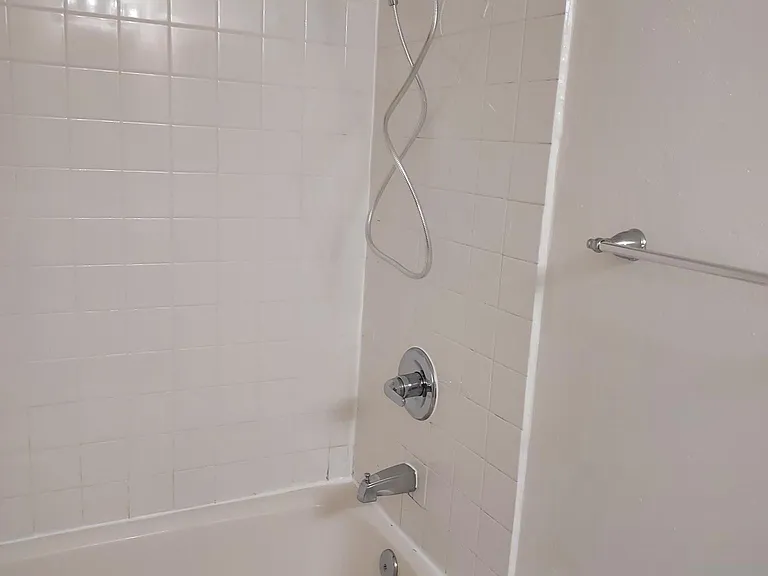 202 N Highland Ave #4 — Photo 12