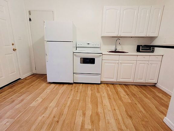 5th image of 410 E Livingston St APT 2