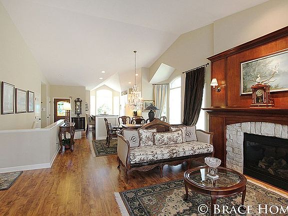 2nd image of 4010 Tom Morris Dr NE