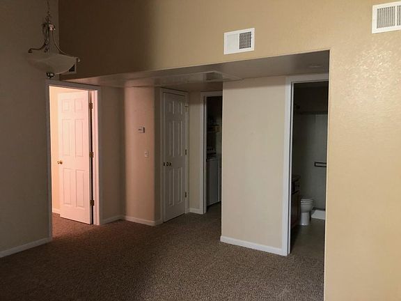 3rd image of 126 Beacon Way Unit 2E