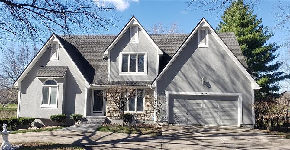 1st image of 1405 NE Sunny Creek Ln