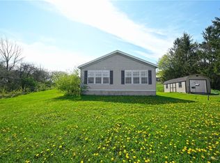10685 Eastland Rd, Delevan, NY 14042