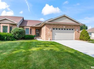 4909 Eagle Crest Ct, Springfield, IL 62711