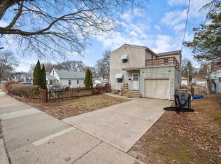 1842 Northwestern Ave, Madison, WI 53704