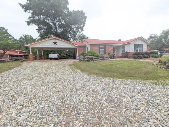 6400 Gibson Ln, Texarkana, TX 75503