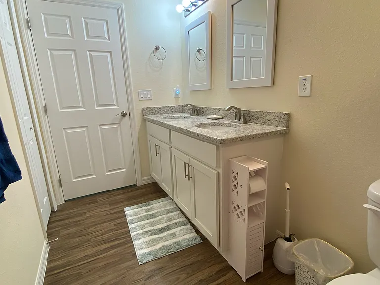 7011 Tide Cir — Photo 10