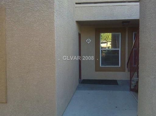 2nd image of 1150 N Buffalo Dr APT 1061