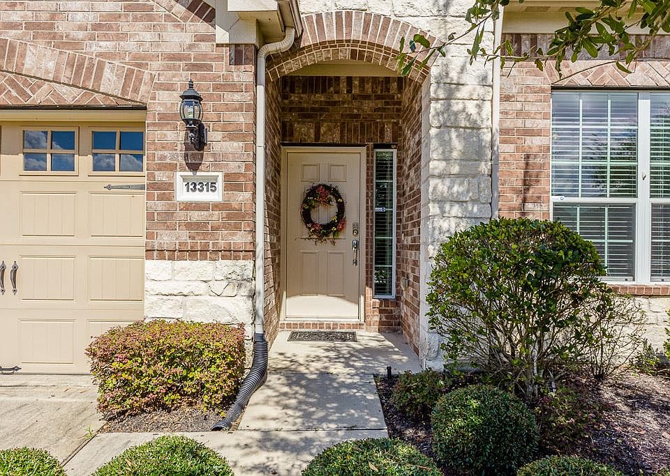 1st image of 13315 Hartland Lake Ln