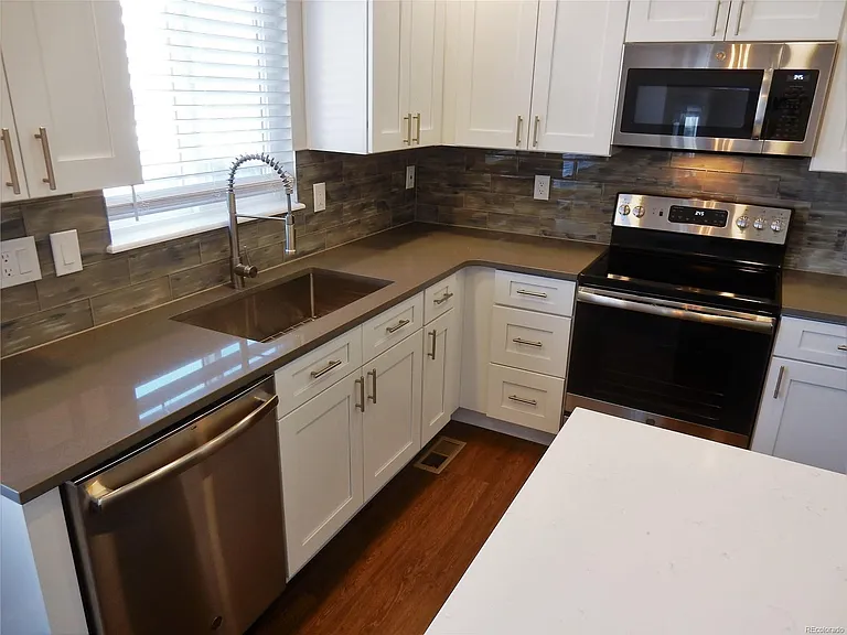 5312 S Lisbon Way — Photo 8