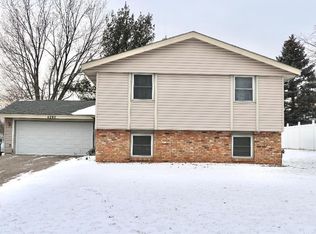 4295 Sequoia Dr, Eagan, MN 55122