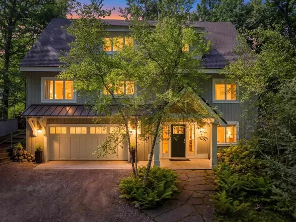76 S Lamkin Rd, Harbor Springs, MI 49740