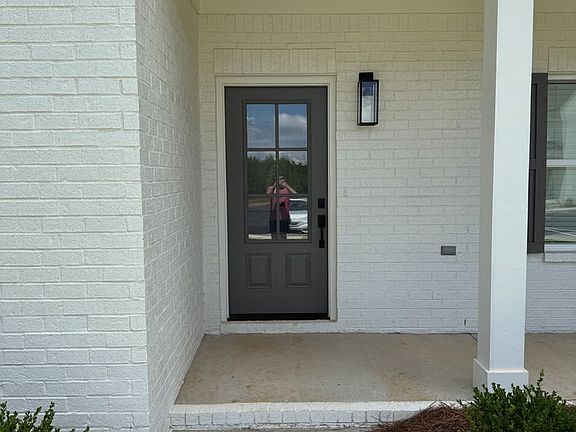 4th image of 731 Southview Dr