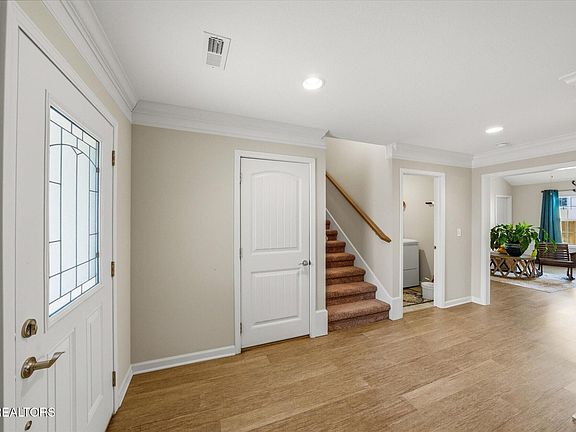 5th image of 435 Kline Dr