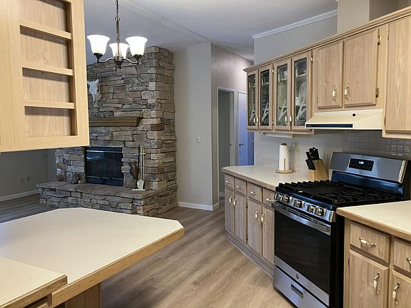 3rd image of 264 Westgate #264
