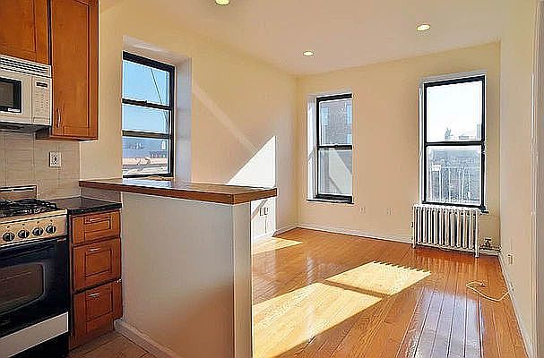 1st image of 86 Stanton St APT 3
