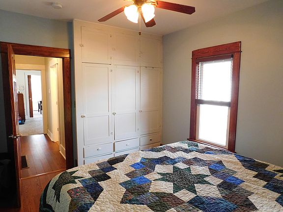 4th image of 34 Highland Ave
