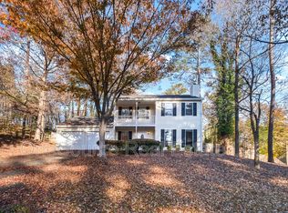 1810 River Rock Trl, Woodstock, GA 30188
