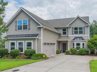 4488 Redfern Pl, Winston Salem, NC 27107