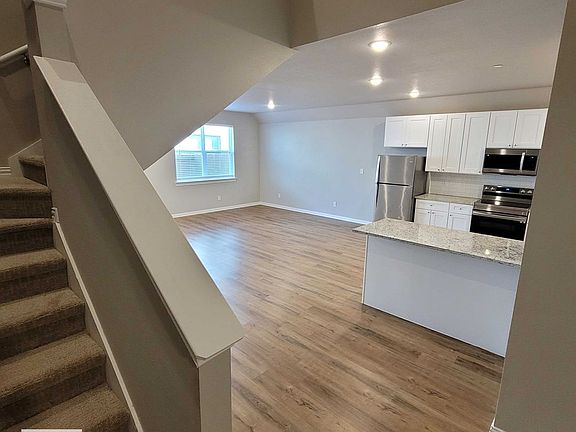 5th image of 1308 Copper Ln