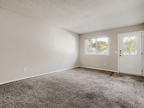 4th image of 11345 Ibis St NW