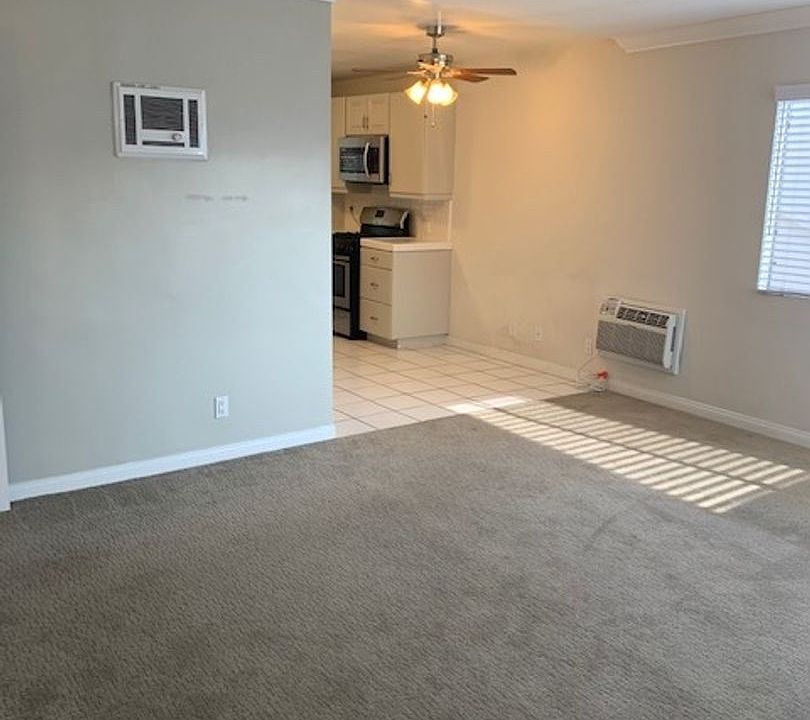 1st image of 1730 S Barrington Ave APT 9