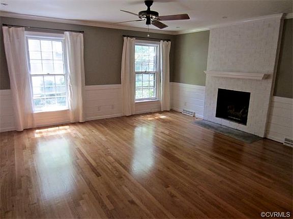 5th image of 11141 Oakcrest Dr