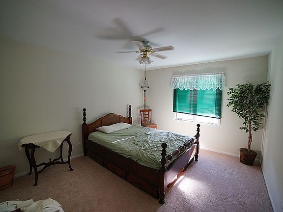 5th image of 6525 Western Ave