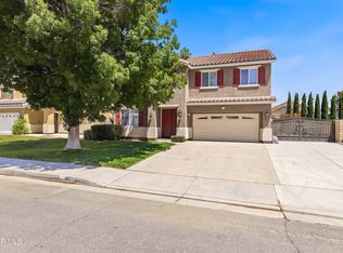 1817 Sunshine Pkwy, Palmdale, CA 93551
