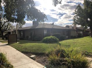 6712 N Half Moon Dr, Bakersfield, CA 93309