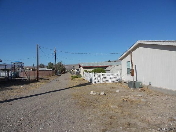5th image of 1240 Quartz Ave