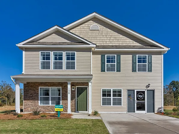 258 Carrington Dr, Lugoff, SC 29078