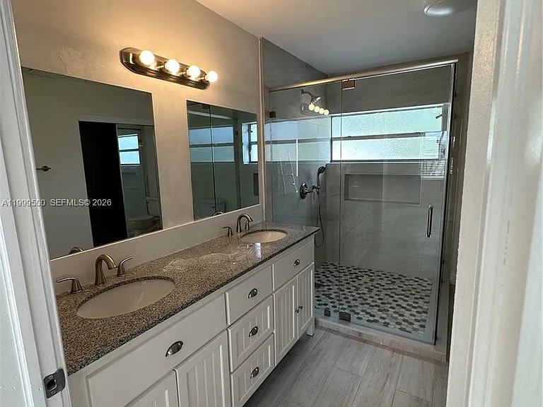 9841 Ridgecreek Rd — Photo 13