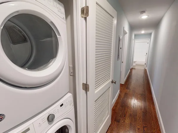 40 Corbin Avenue image 5 of 26