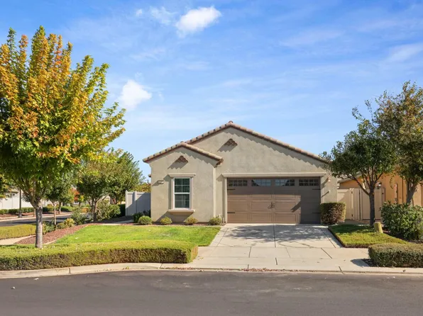 1395 Chestnut Hill Dr, Manteca, CA 95336