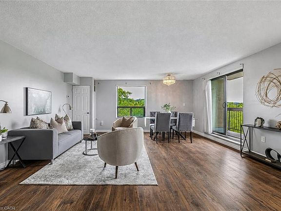 2nd image of 966 Queenston Rd #605