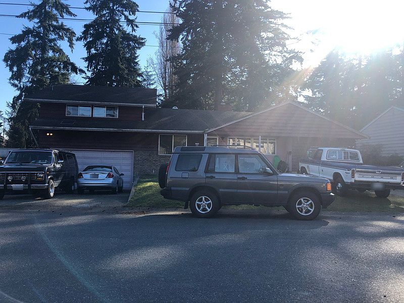 1st image of 7420 198th St SW