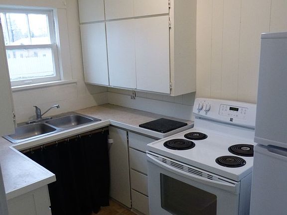 5th image of 519 S Oak St Unit 2